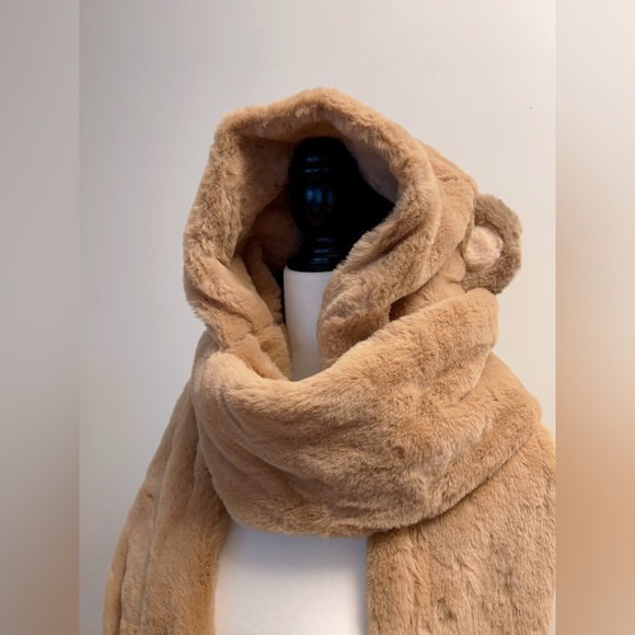Fluffy super cute fur hooded scarf with gloves. BRAND NEW! Good for ski helmets. - Picture 8 of 9